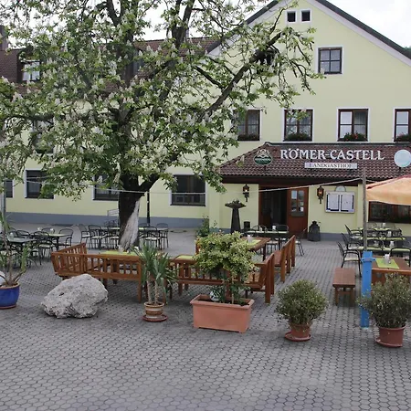Gasthof Roemer-castell 2*